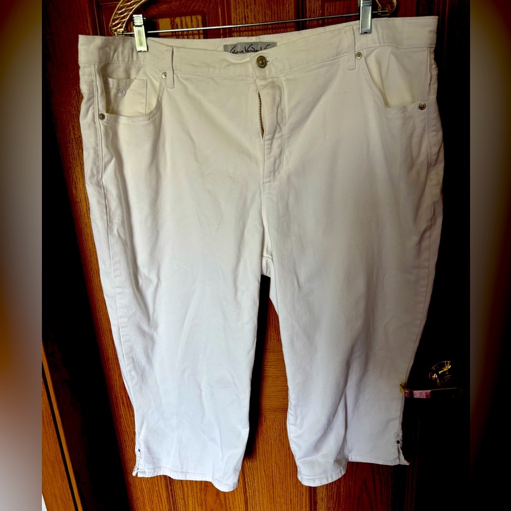 White Capris